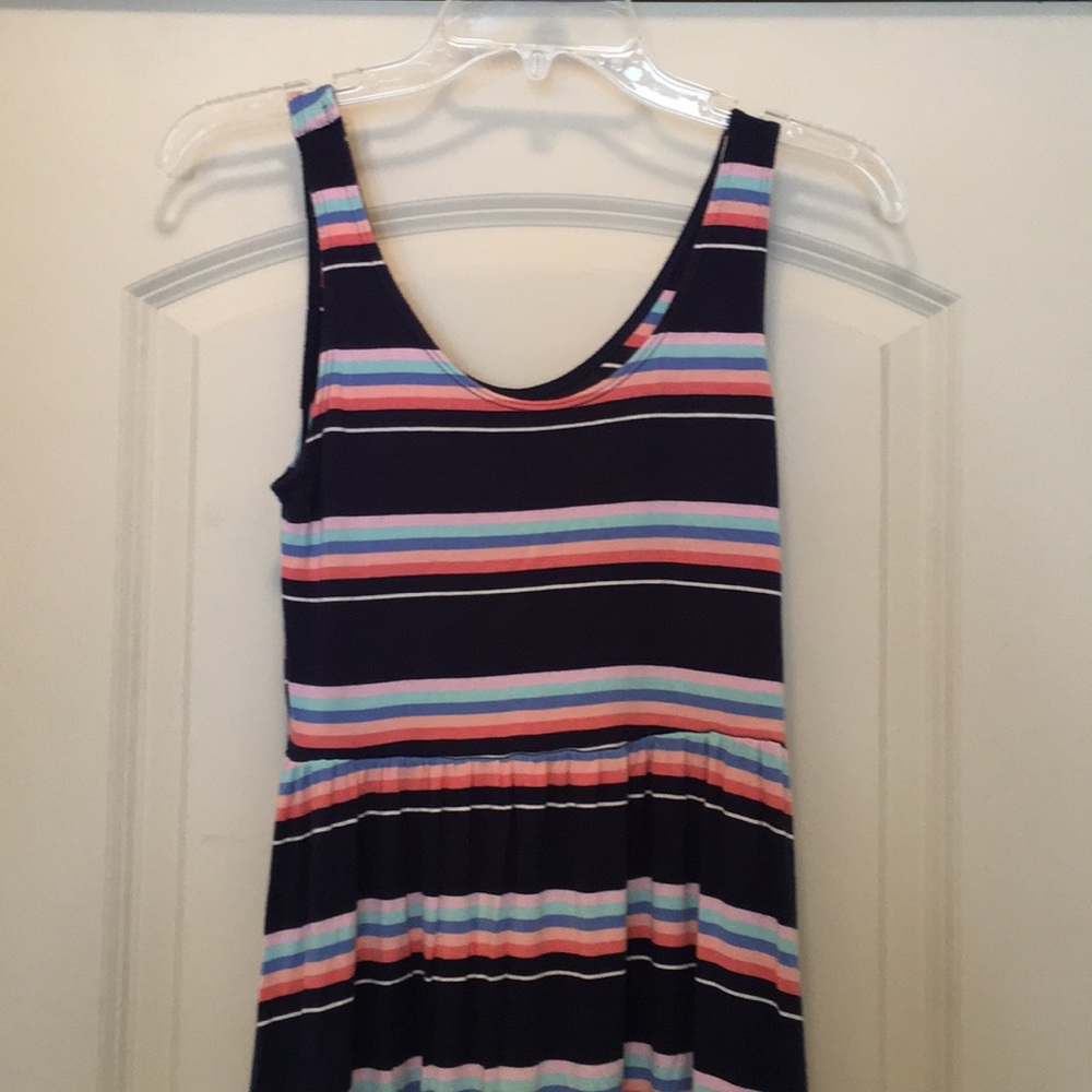 🌸 Striped Maxi Dress